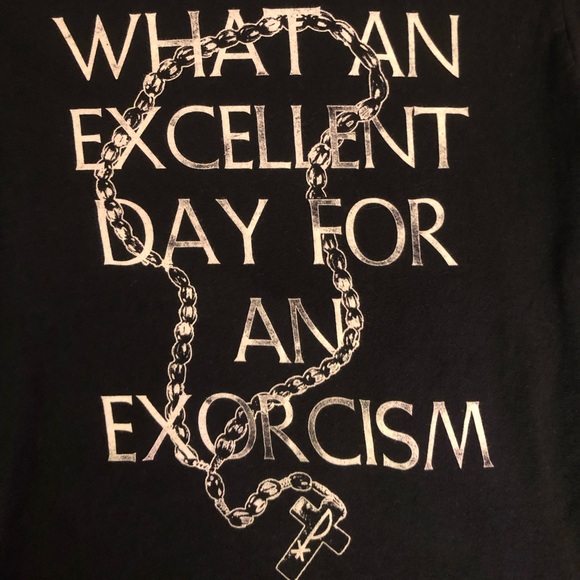 🖤5 for $20🖤 “The Exorcist” Cross Horror T-Shirt - Picture 3 of 5